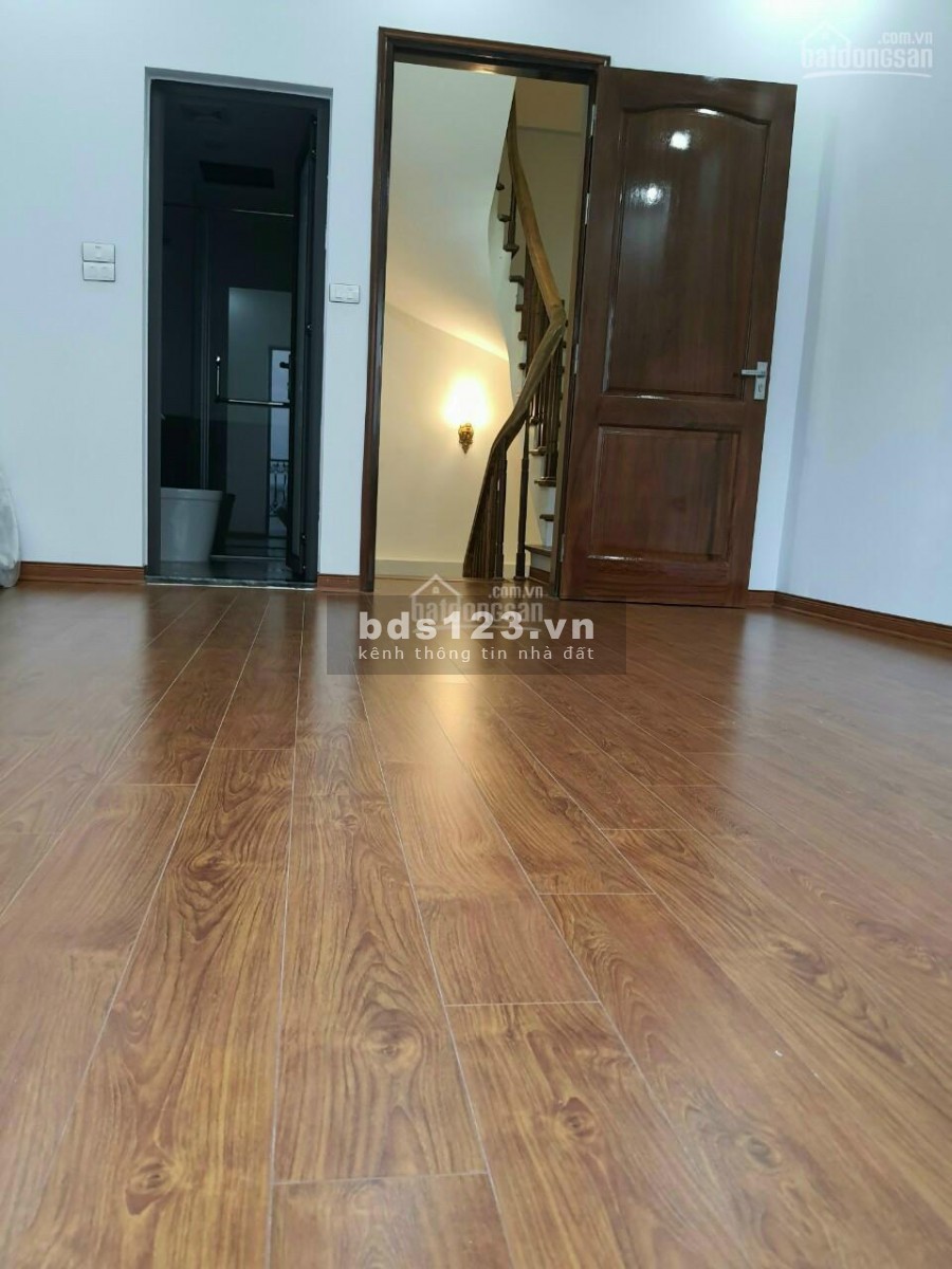 Bán nhà nguyên căn siêu rẻ liền kề Nam Văn Khê, vị trí cực đẹp ô tô tránh, giá bán 5 tỷ