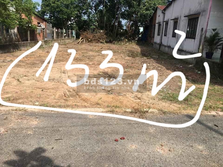 Chủ ngộp mùa dịch làm ăn thua lỗ nên ra gấp. Hẻm xe hơi. Thổ cư đủ