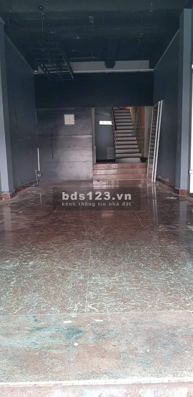 Bán nhà mặt phố, mặt hồ Hoàn Cầu, 71m2x6 tầng thang máy, du lịch khách sạn lý tưởng.