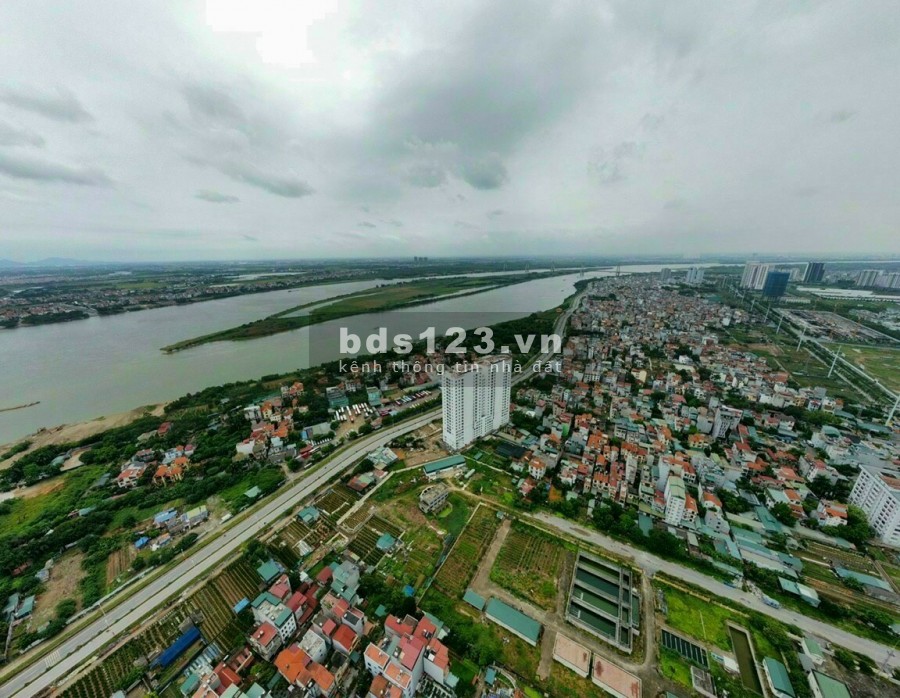 Bán căn hộ B05 tầng cao hướng sông Hồng thoáng mát view thơ mộng cực đẹp tại dự án Tây Hồ Riverview.