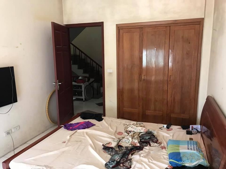 Bán nhà 60m2, 6 tầng ngay sát mặt đường trần Thái Tông giá nhỉnh 5 tỷ