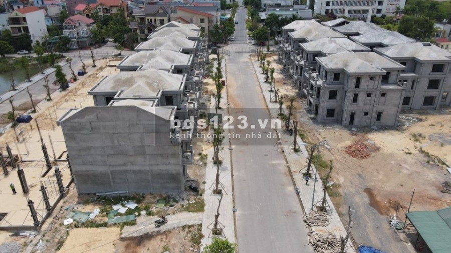 Bán biệt thự khu Dreamhomes 5 căn cuối cùng, giá chỉ 3.9 tỷ sở hữu ngay, mt Trần Hưng Đạo
