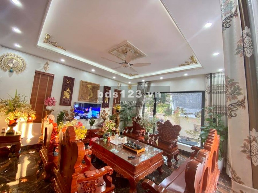 Chính chủ bán nhà 5 tầng 75m khu Liên Cơ ô tô dừng dỗ khu VIP dân trí cao. Nhỉnh 10 tỷ