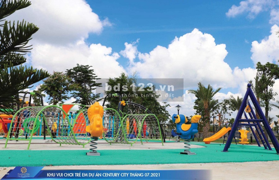Cơ hội sở hữu đất nền cách Sân Bay Long Thành 2km giá chỉ 18 Triệu/M2, sổ đỏ, thổ Cư Full