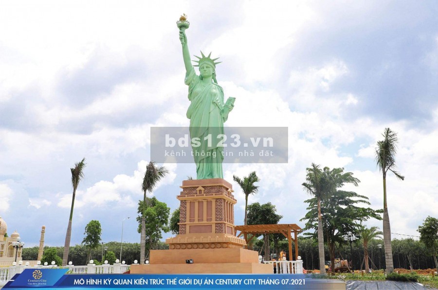 Cơ hội sở hữu đất nền cách Sân Bay Long Thành 2km giá chỉ 18 Triệu/M2, sổ đỏ, thổ Cư Full