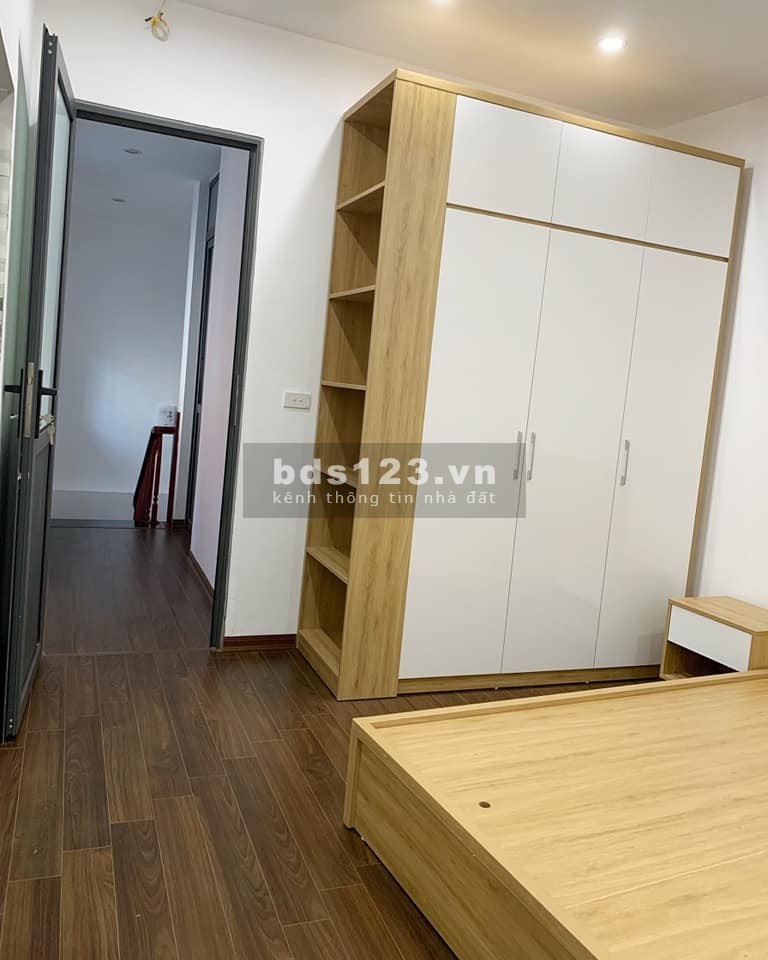 Bán gấp nhà Lê Đức Thọ, Nam Từ Liêm dt 50m2, 3 tầng, MT 4m giá chỉ 3.3tỷ