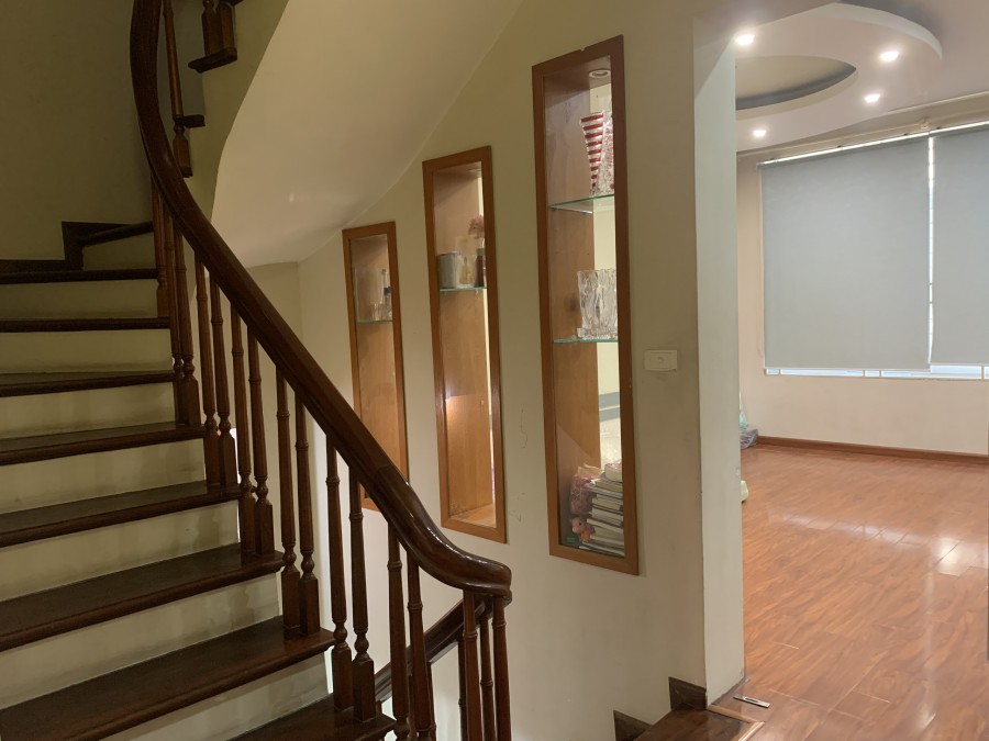 Bán nhà phố Tôn Đức Thắng diện tích khủng 80m2, mt 10m giá chưa tới 8 tỷ