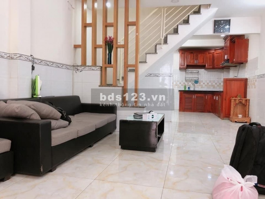 Bán Nhà Bùi Thị Xuân Tân Bình diện tích sử dụng 40m2, 2 tầng giá bán chỉ 4.8 Tỷ
