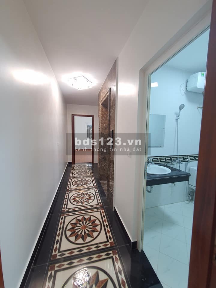 Siêu phẩm Vương Thừa Vũ, ô tô vào nhà, 10m ra phố 5 tầng thang máy, giá 10.x tỷ