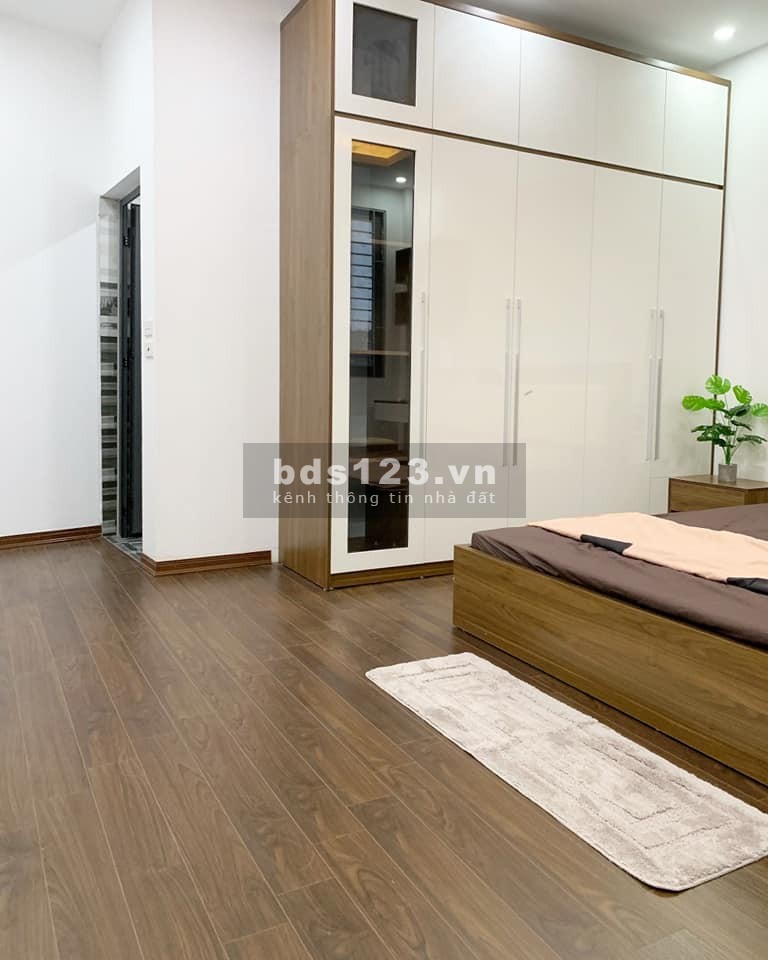 Bán gấp nhà Lê Đức Thọ, Nam Từ Liêm dt 50m2, 3 tầng, MT 4m giá chỉ 3.3tỷ