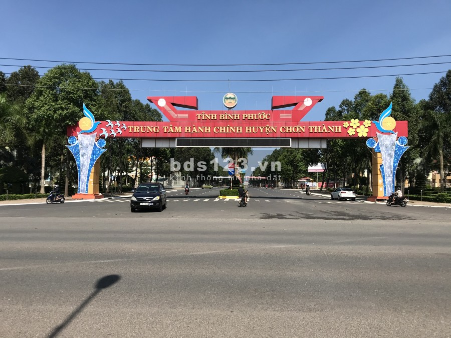 Ông anh gửi bán 2 lô, 2 mặt tiền ngay trung tâm hành chính Chơn Thành Bình Phước LH 0982638022