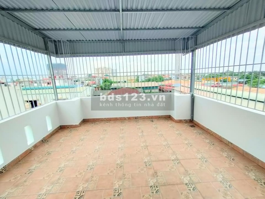 Bán nhà Phố Trạm Thạch Bàn, Phúc Lợi, LB, 30-38m2, 4-5 tầng, 1.8-2.8 tỷ, nhà mới 99.9%