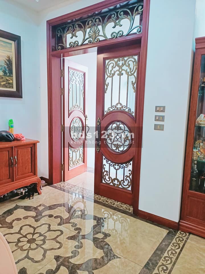 Biệt thự sang trọng đẳng cắp siêu hiếm, lõi Hai Bà Trung, hạ tầng 4.0, dt 145m, giá 28 tỷ