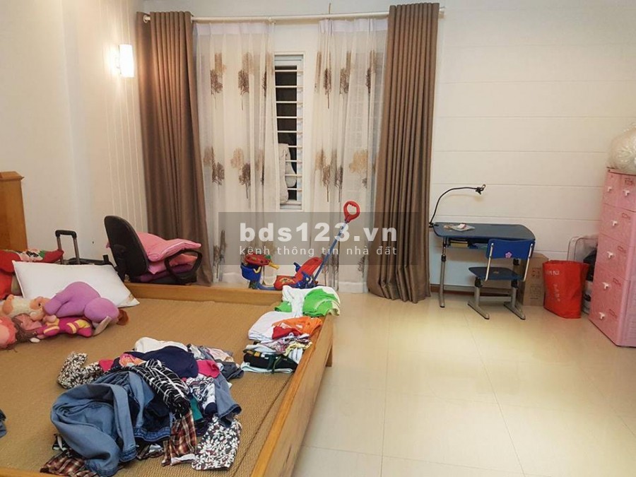 Bán nhà ngõ oto, nở hậu, La Khê 35m2*4T, MT 4m giá chỉ 2,5 tỷ