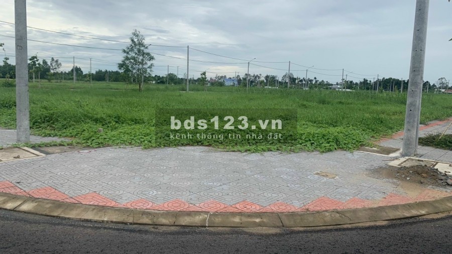 Bán gấp xoay sỡ mùa dịch nên thổ cư, liên hệ 0855559665, hỗ trợ vay