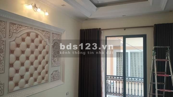 Bán nhà phố Trạm, Aeon diện tích 45m2, 4.5 tầng, mặt tiền 4m, giá 2.7 tỷ.