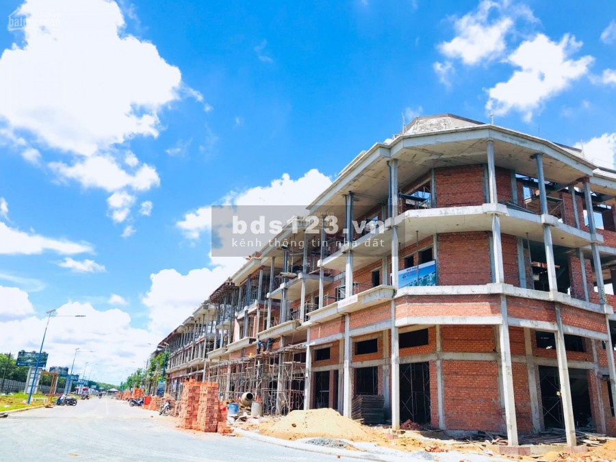 Century City sân bay Long Thành suất nội bộ giá rẻ, tặng ngay 2 lượng vàng
