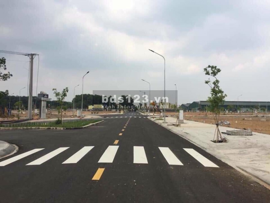 Chủ nợ ngân hàng cần bán lô đất mt đường Hùng Vương, liên hệ 0938199604