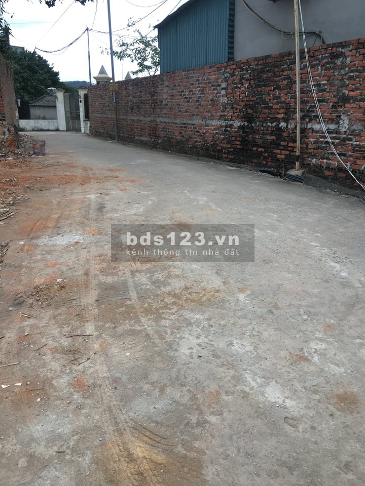 Bán đất nền gần trường mầm non Hà Khẩu ngõ oto, giá 14 triệu/m2, lh 0868059160