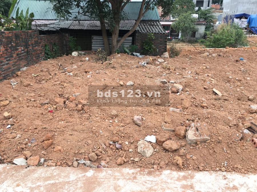 Bán đất nền gần trường mầm non Hà Khẩu ngõ oto, giá 14 triệu/m2, lh 0868059160