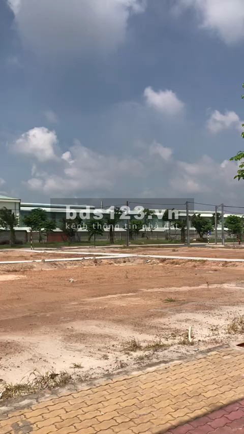 Đất giá rẻ nằm trên đường Ql13 và ĐH 516 thuộc huyện Bàu…