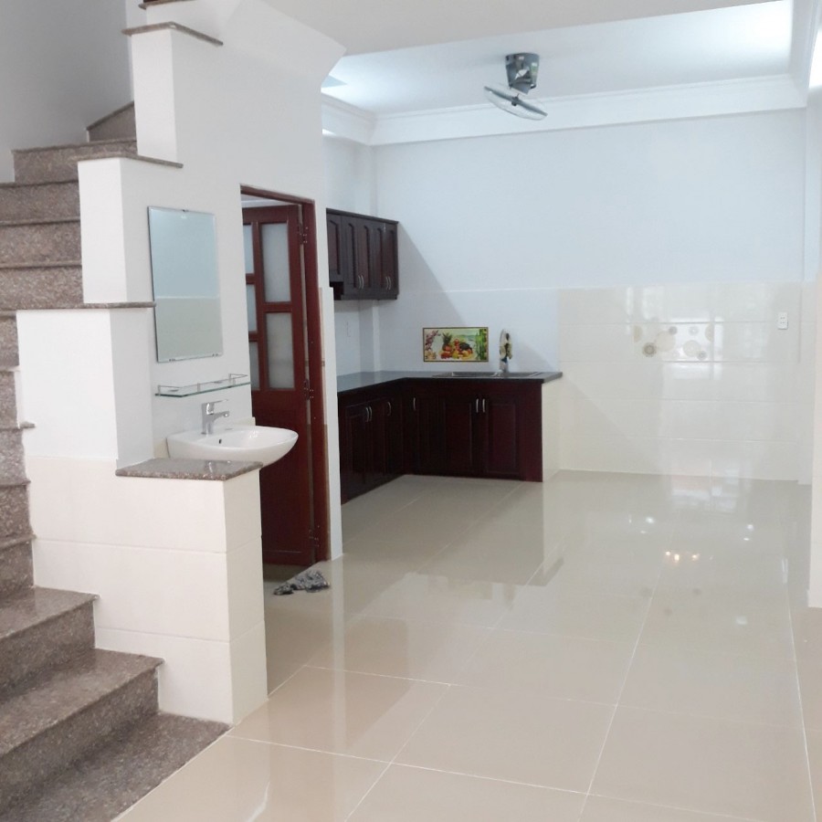 Bán nhà nguyên căn phường 6, Quận Tân Bình dt 43m2 Hẻm 4m 2 mặt hẻm giá 4,5 tỷ