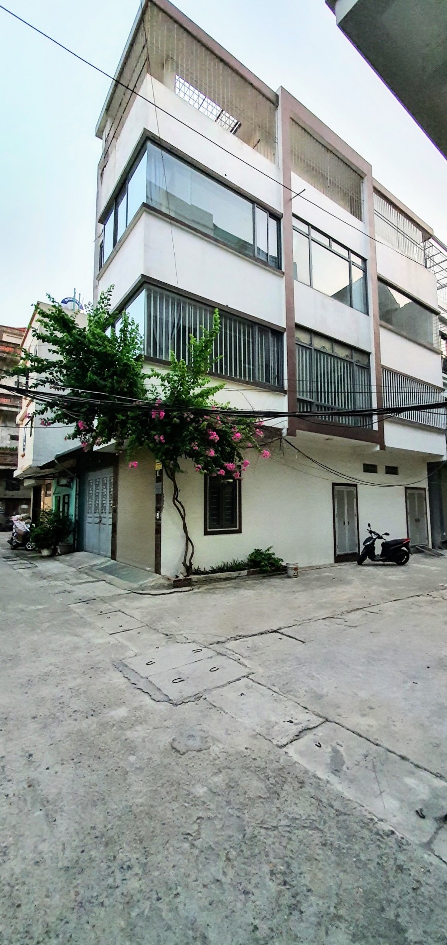 Bán nhà Thanh Lãm, Hà Đông 38m2, 4T, ô tô, lô góc, KD, giá chỉ 4 tỷ.