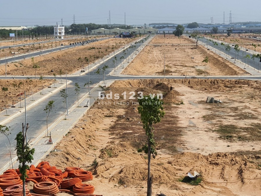 Đất mặt tiền đường DT746B- Tân Lập thuộc khu dân cư cần bán