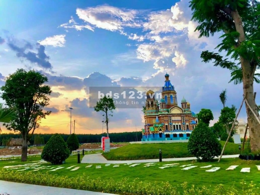Cơ hội sở hữu đất nền cách Sân Bay Long Thành 2km giá chỉ 18 Triệu/M2, sổ đỏ, thổ Cư Full