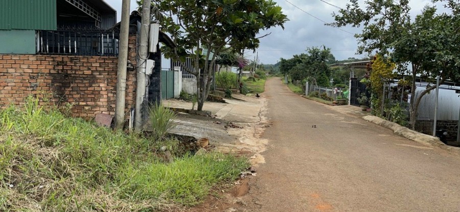 BÁN ĐẤT giá rẻ 6x40 Mạc Đĩnh Chi, phường 2, trung tâm Bảo Lộc