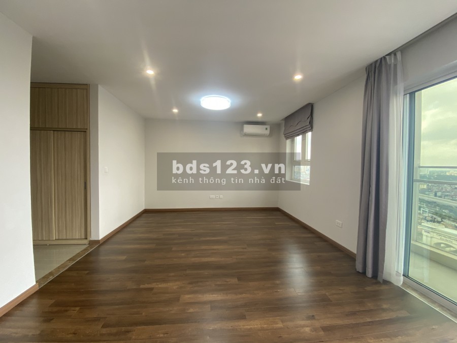 Bán 2 ngủ + 1, 85.9m2 tại tòa S1 Sunshine City, view Sông Hồng, nội thất CĐT. LH: 0973781843.
