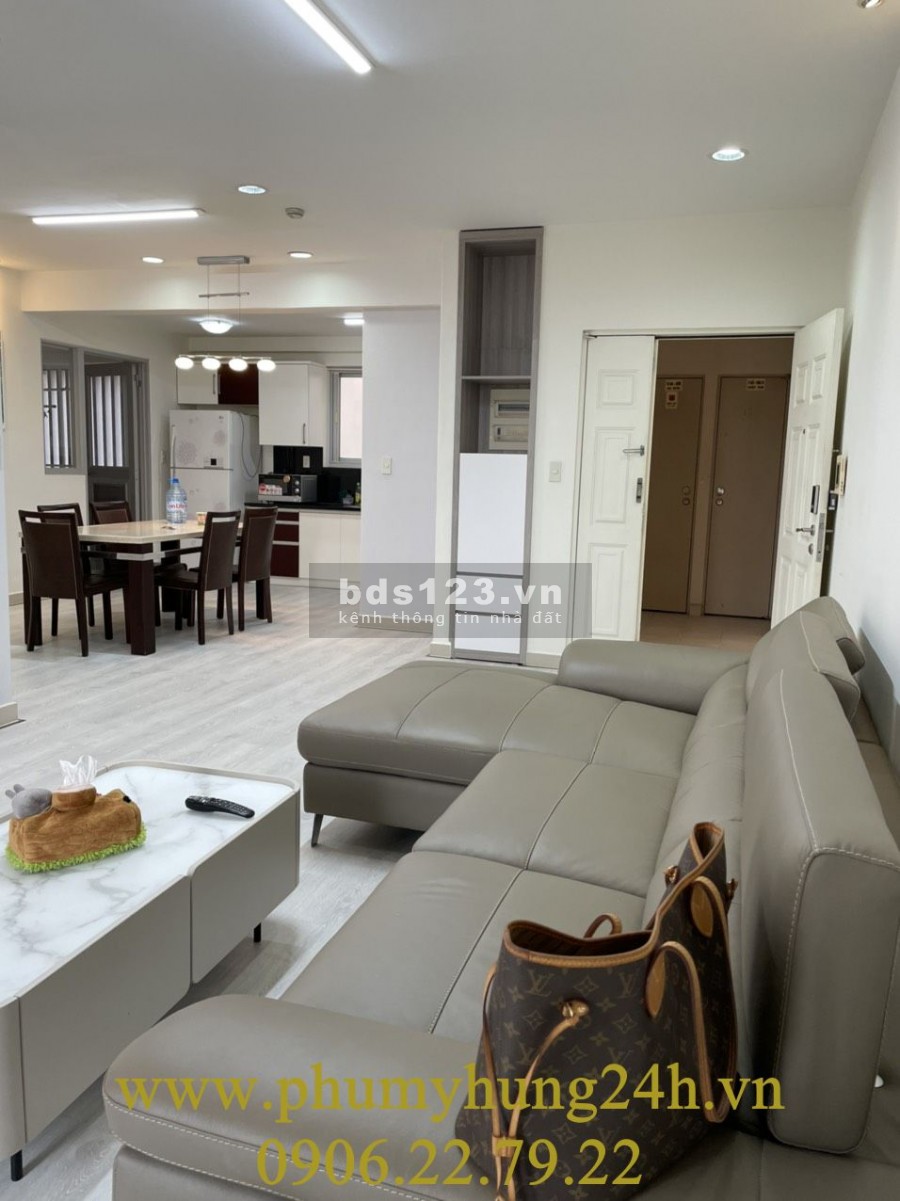 Bán Căn Hộ Garden Court 3 Phòng Ngủ, Nội Thất Cao Cấp Giá 6.9 Tỷ LH 0906227922