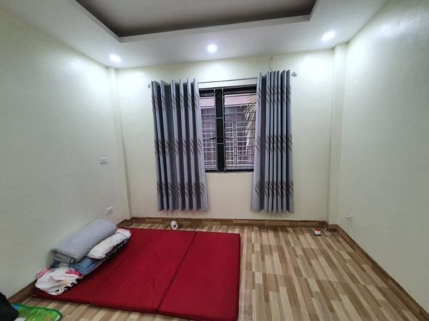 Bán nhà Nguyễn Khánh Toàn 45m2, ngõ 3 gác, 2 thoáng, oto, giá 4.6 tỷ