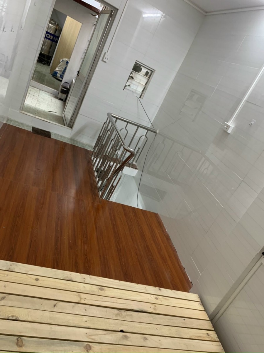 BÁN GẤP nhà Hai Bà Trưng siêu hott . 20m2 sổ đỏ cầm tay giá chỉ 1.1 tỷ.