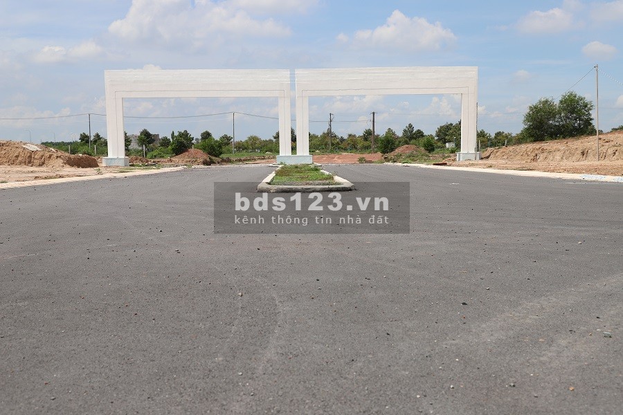 Bán đất trung tâm hành chính Nhơn Trạch giá chỉ 9,5 triệu 1m, pháp lý: 1/500