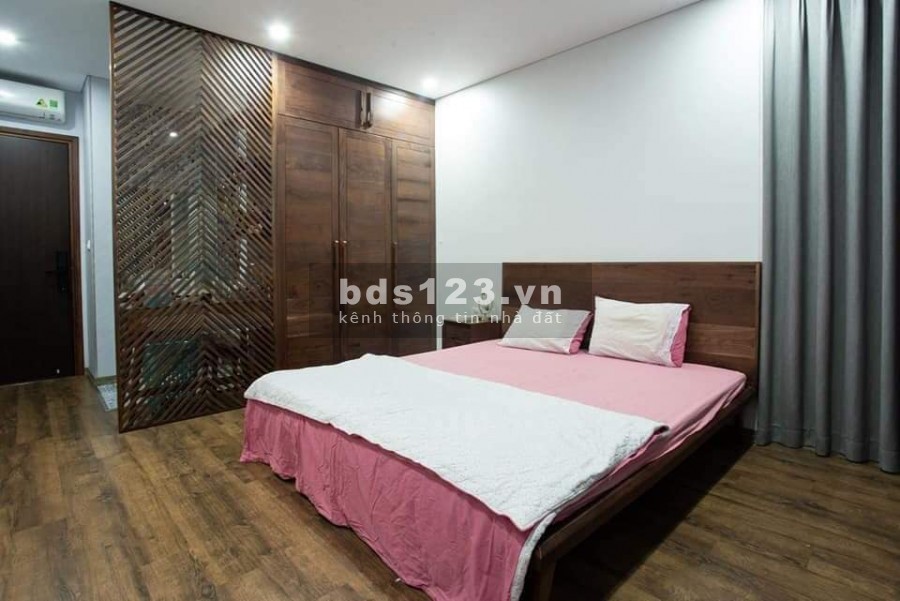 Bán nhà phân lô ô tô. tránh nhà siêu đẹp vị trí giao thông thuận tiện, giá 8.5 tỷ