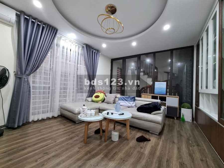 Bán nhà Trần Quốc Vượng dt 54m2, 4 tầng đầu tư dòng tiền 20 triệu/tháng, giá chỉ 6 tỷ