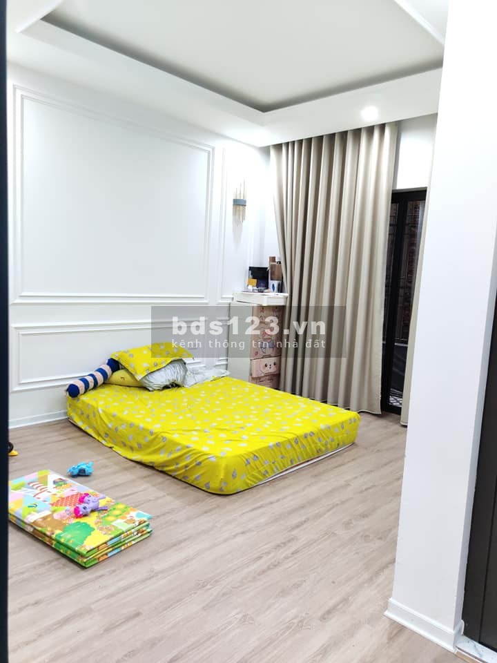 Nhà đẹp như tranh diện tích 45m2, 5 tầng đúc đường Minh Khai chỉ 2.8 tỷ