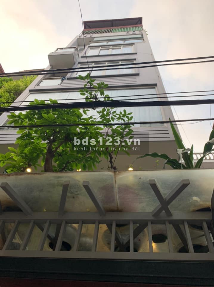 Bán nhà Vip nhất Mỹ Đình nở hậu vỉa hè 6m, giá bán 11 tỷ sổ sẵn bàn giao