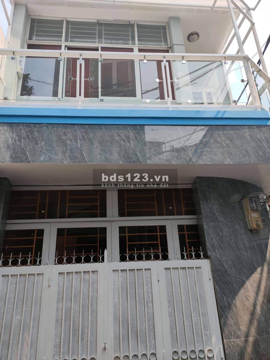 Bán nhà nguyên căn đường Bùi Đình Tuý, dt 33m2, ngang 4.2m, giá bán 3.5 tỷ