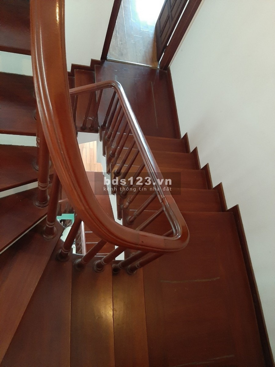Bán nhà đẹp Bồ Đề 80m nhỉnh 8 tỷ, gara ô tô, kinh doanh 0888868583