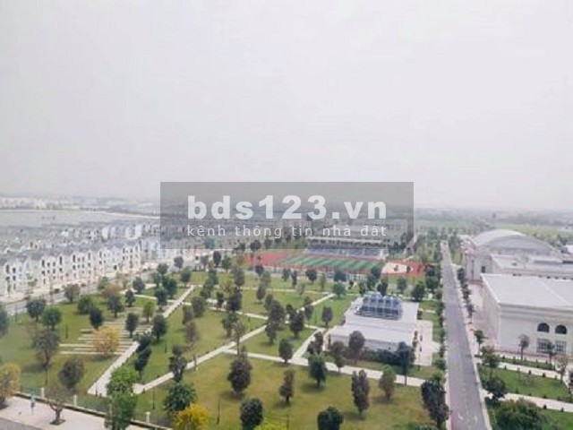 Bán gấp căn chung cư 2 pn 2 wc view đẹp Vinhomes, giá bán 1.9 tỷ