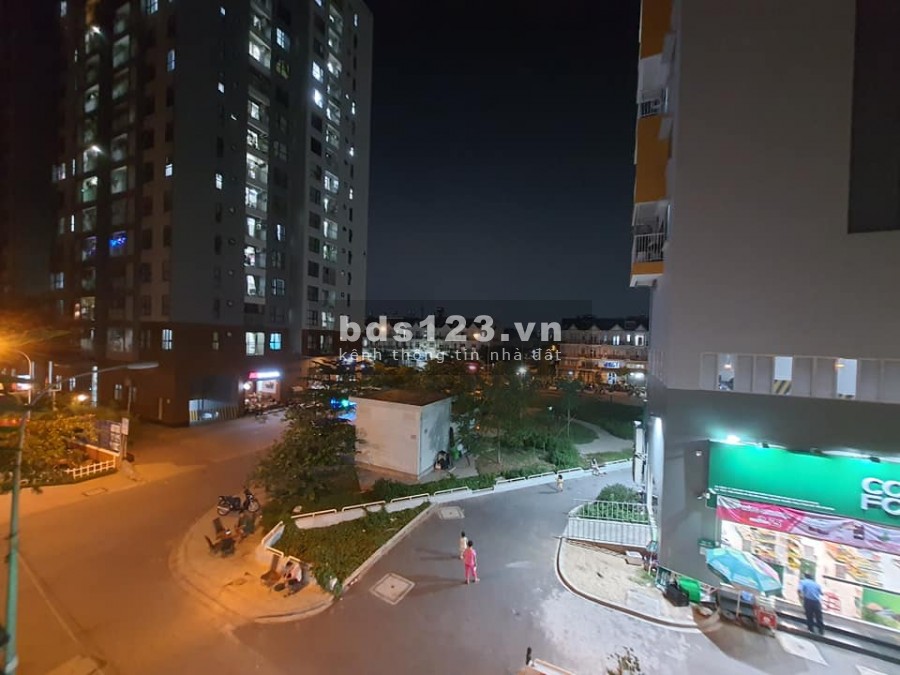 (Gò Vấp)Bán nhà mặt tiền, vị trí đẹp đường Lê Đức Thọ, dt 62m2, giá bán 10.3 tỷ.
