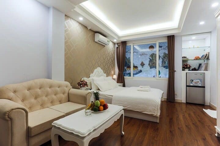 Bán Căn Hộ dịch vụ - Trung Kính, giá bán 22.5 tỷ, sổ đỏ đẹp sang tên ngay