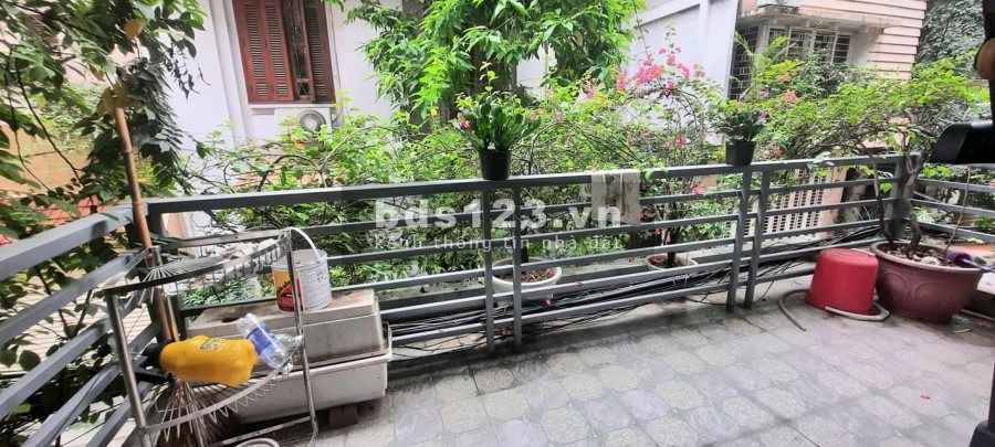 Bán nhà Tây Hồ Võng Thị Lạc Long Quân Phân Lô Ô TÔ Tránh giá bán 9.7 Tỷ