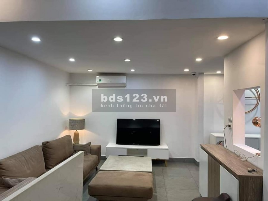 Nguyên căn Yên Lãng Thịnh Quang Đống Đa mặt ngõ 2 ô tô tránh, kinh doanh đỉnh 60M- 5 tầng, giá 7,5 tỷ.