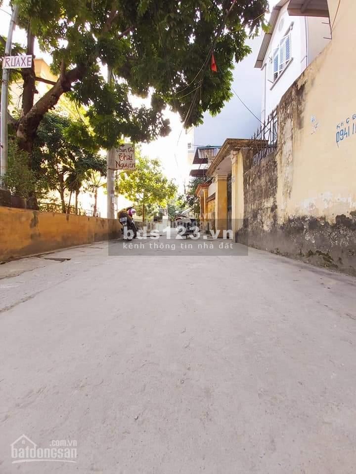 Bán 37,8m2 đất thổ cư Quang Tiến, Đại Mỗ. Ô tô qua nhà, ngõ thông, kinh doanh tốt. Giá 57tr/m2. LH: 0325027988