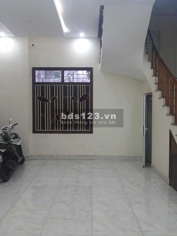 Nhà đẹp 3 mặt thoáng Nguyễn Văn Cừ dt 45m2 đúc 5 tầng giá nhỉnh 4 tỷ