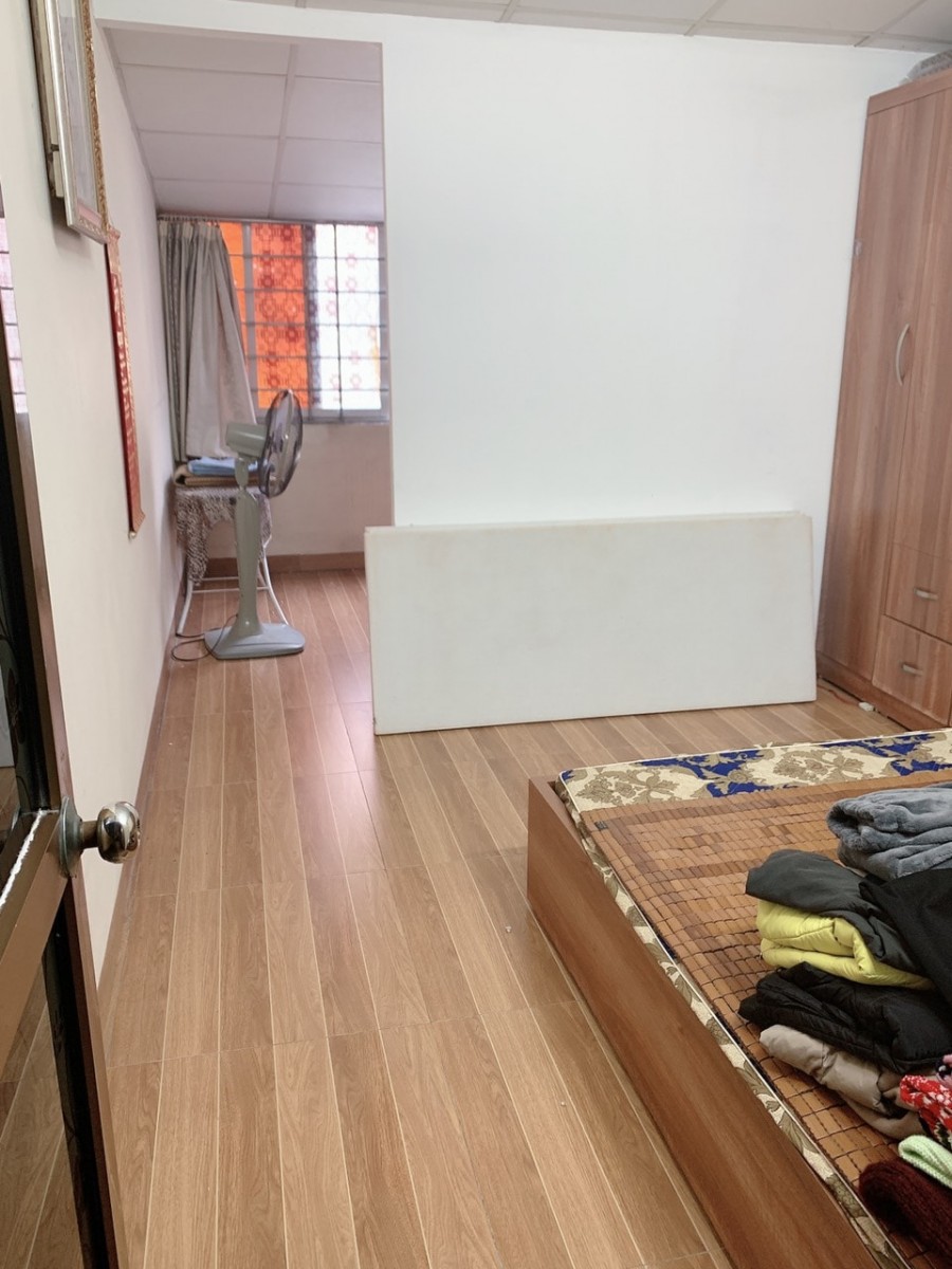 Bán nhà nguyên căn tập thể phân lô phố Láng Hạ, diên tích 31m2, giá 2.25 tỷ