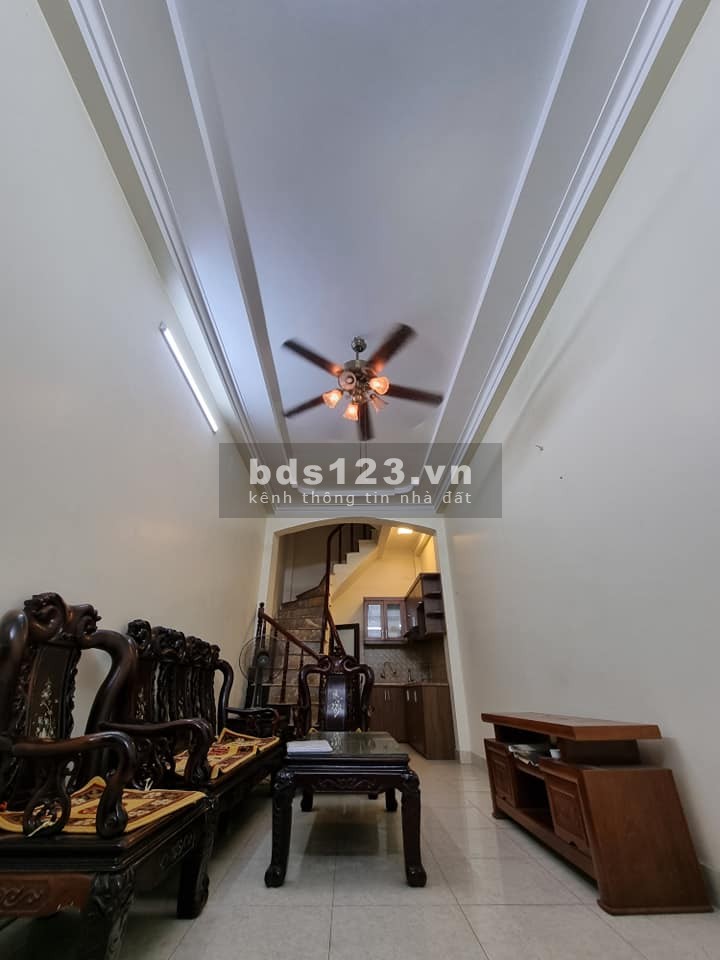 Nhà nguyên căn đẹp An Dương Vương, dt 30m2, 5 tầng chủ tự xây giá hấp dẫn giá chỉ 2.7 tỷ, lhcc